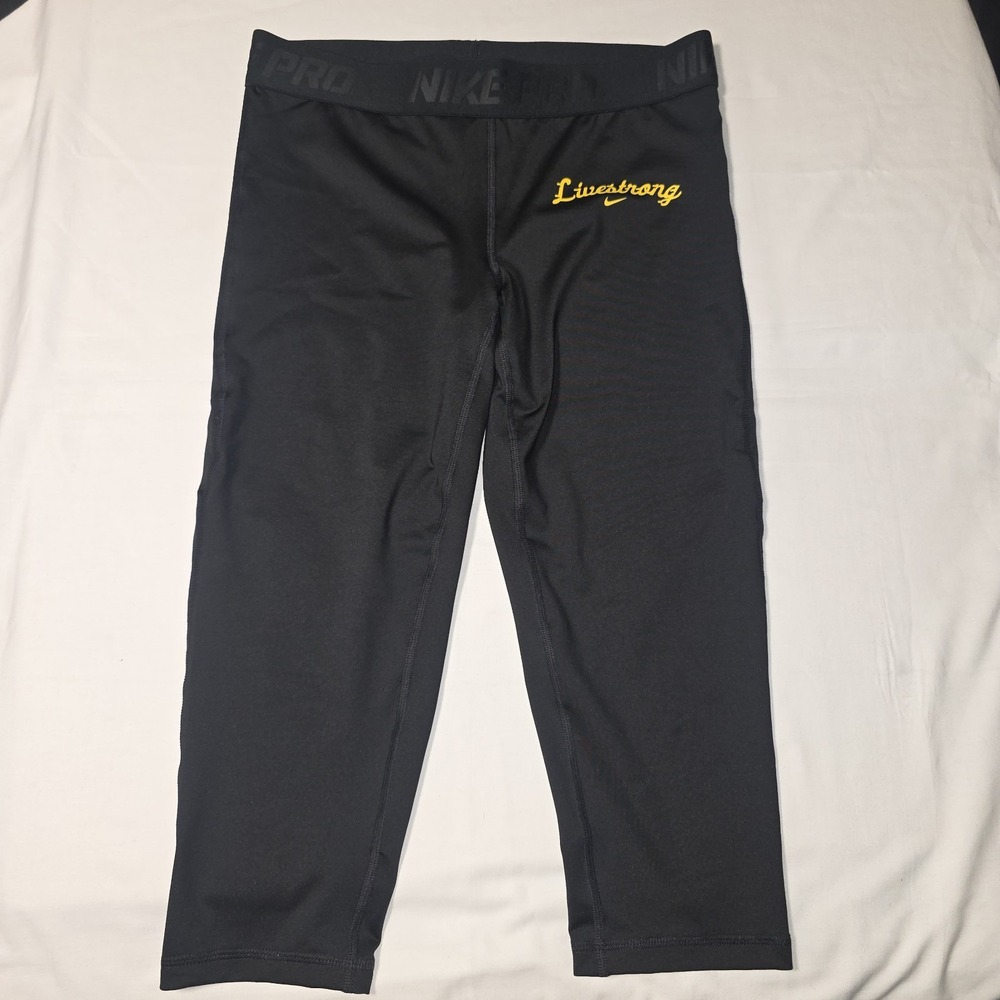 Nike Pro Livestrong Women's Capris Size L